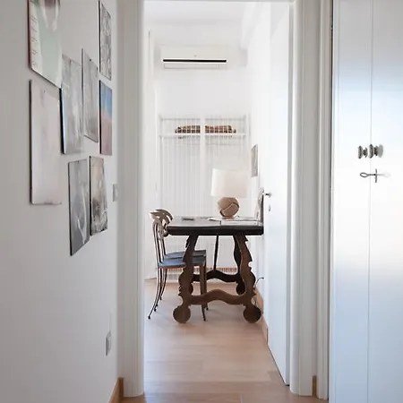 Alojamento de Acomodação e Pequeno-almoço A Casa Di Maria Grazia *