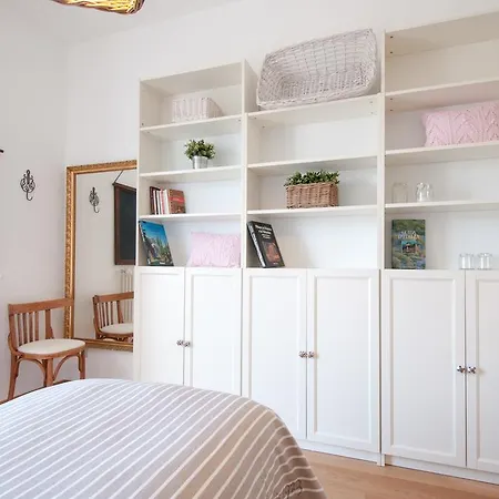 A Casa Di Maria Grazia Alojamento de Acomodação e Pequeno-almoço Trani